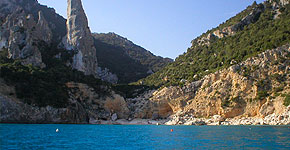 Küste von Sardinien Bild der Küste von der Insel Sardinien